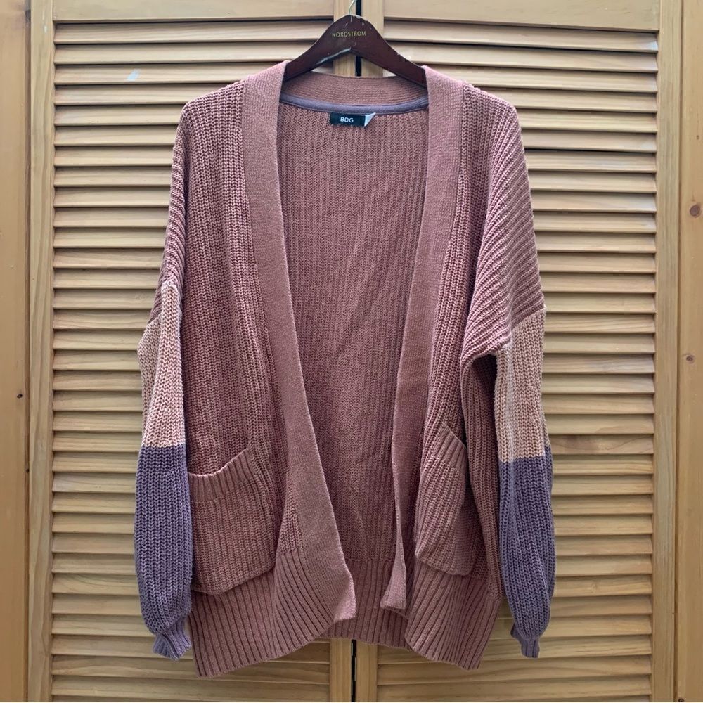 BDG Urban Outfitters Chunky Cardigan Medium